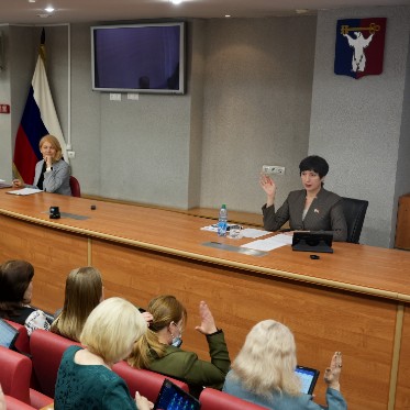 Муниципальную программу по приглашению дефицитных специалистов хотят скорректировать
