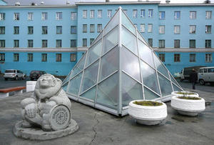 Городская скульптура «Северный человек»