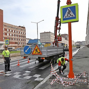 В Норильске установят 36 дублирующих дорожных знаков «Пешеходный переход»