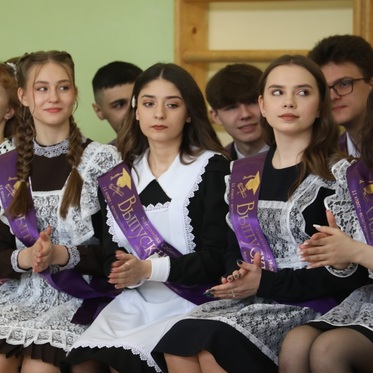 Для выпускников школ Норильска 25 мая прозвенит «Последний звонок»